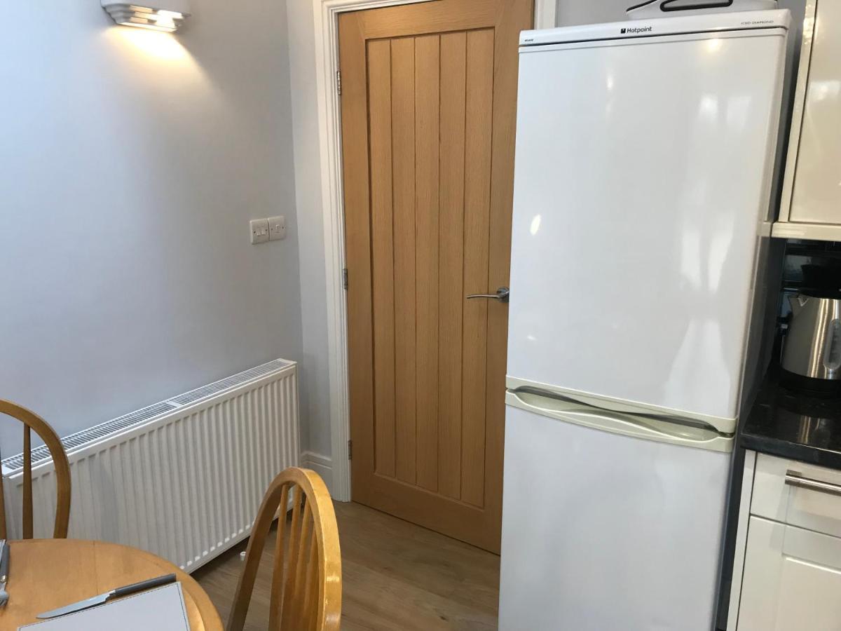 Barton-upon-Humber Cozy Lodge With Private Garden And Bbq מראה חיצוני תמונה